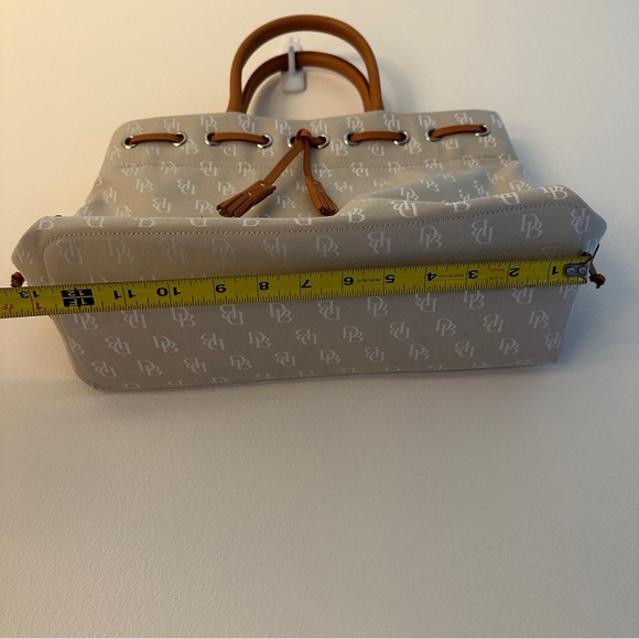 NWT Dooney and Bourke logo tote satchel bag, leather accents - Picture 9 of 13